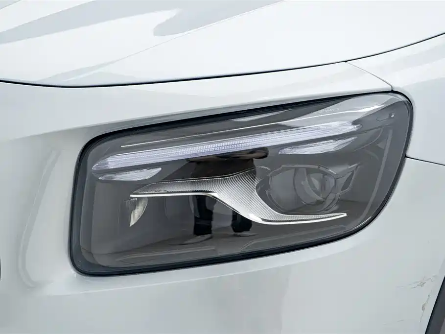 Mercedes-Benz Mercedes-Benz AMG GLB 35 4MATIC 2025 - thumbnail 20