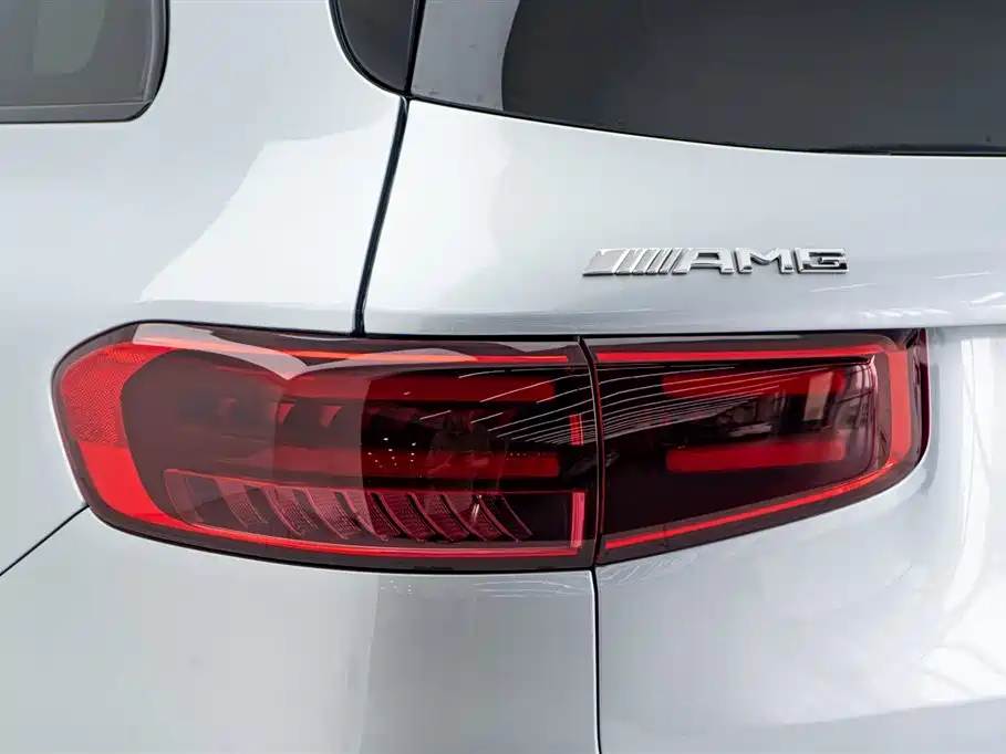 Mercedes-Benz Mercedes-Benz AMG GLB 35 4MATIC 2025 - thumbnail 23