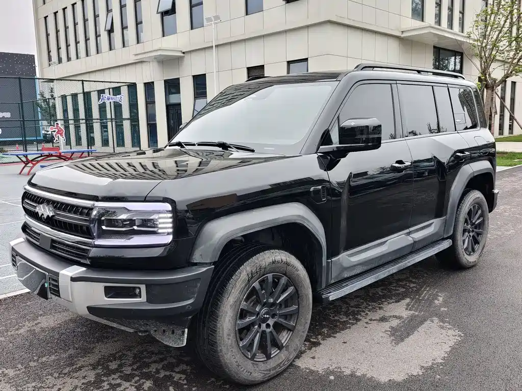 Fang Cheng Bao Fang Cheng Bao 5 2023 Pilot Edition 2024