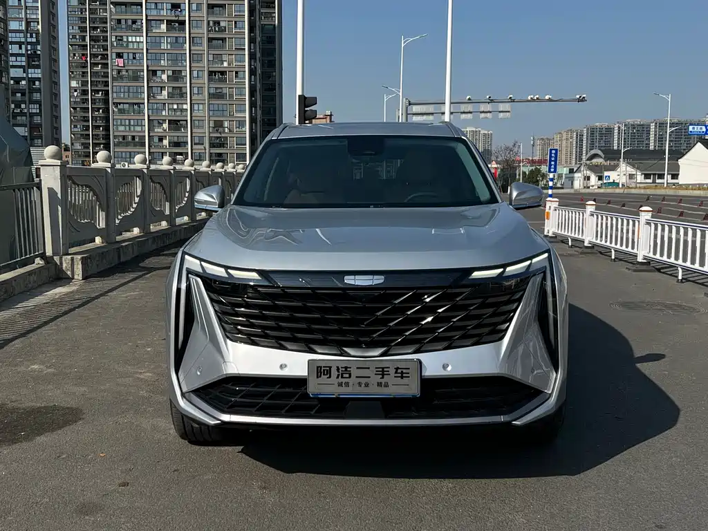 Geely Auto Geely Boyue L 1.5TD DCT Premium 2022 - thumbnail 2