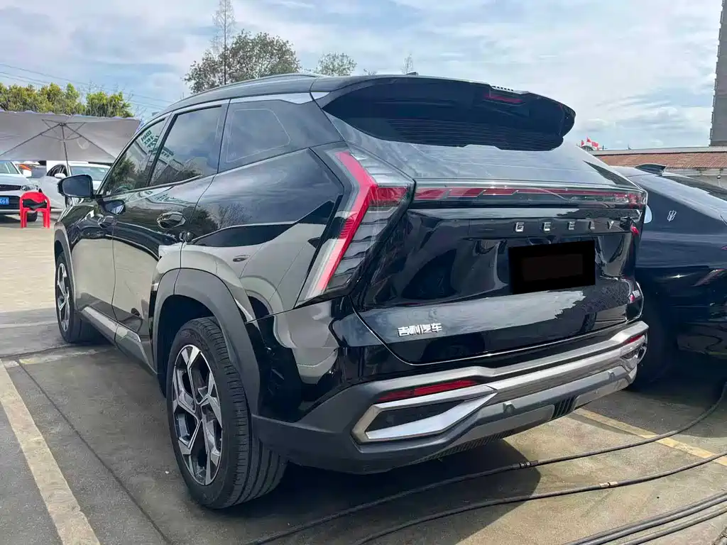 Geely Auto Geely Boyue L 2023 1.5TD DCT Luxury Edition 2023 - thumbnail 12