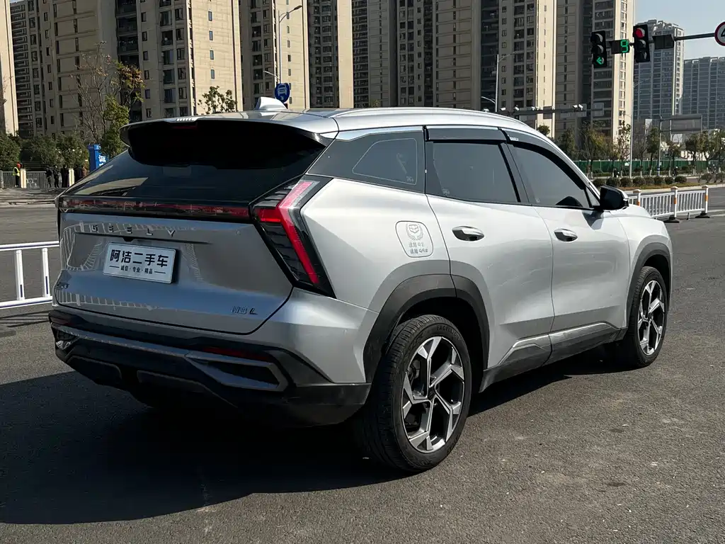 Geely Auto Geely Boyue L 1.5TD DCT Premium 2022 - thumbnail 7