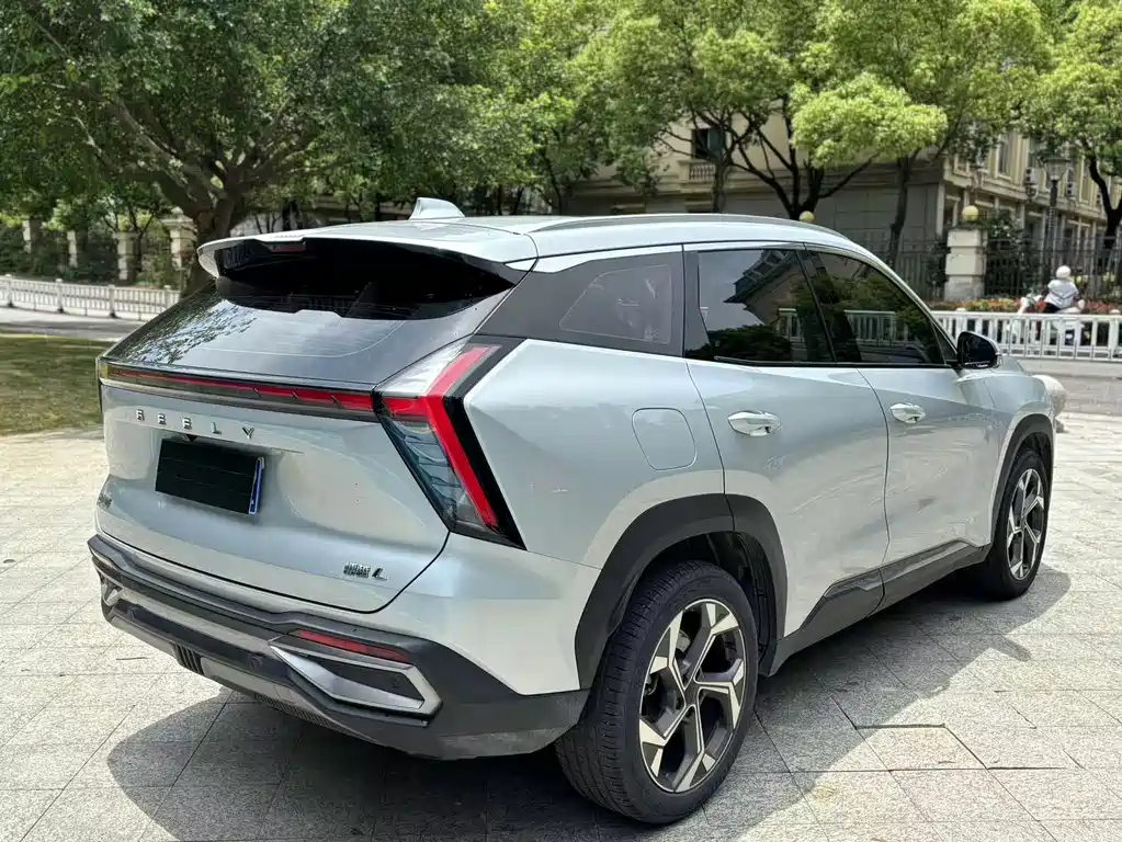 Geely Auto Geely Boyue L 2023 1.5TD DCT Premium Edition 2022 - thumbnail 12