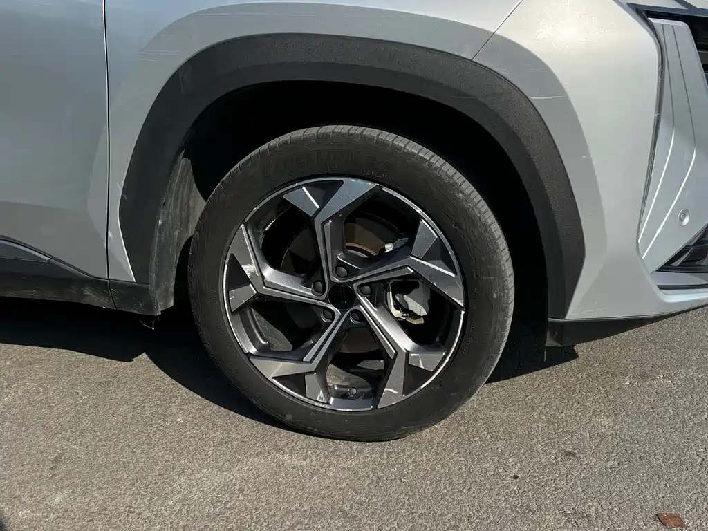 Geely Auto Geely Boyue L 1.5TD DCT Premium 2022 - thumbnail 29