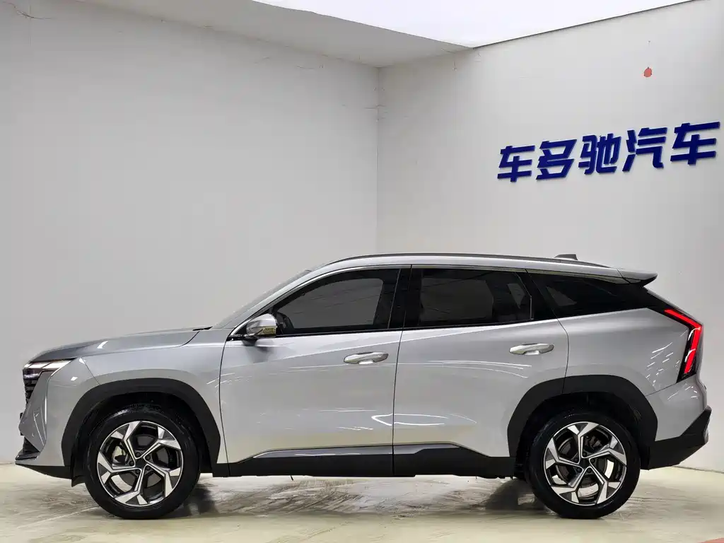 Geely Auto Geely Boyue L 2023 1.5TD DCT Premium Edition 2023 - thumbnail 3
