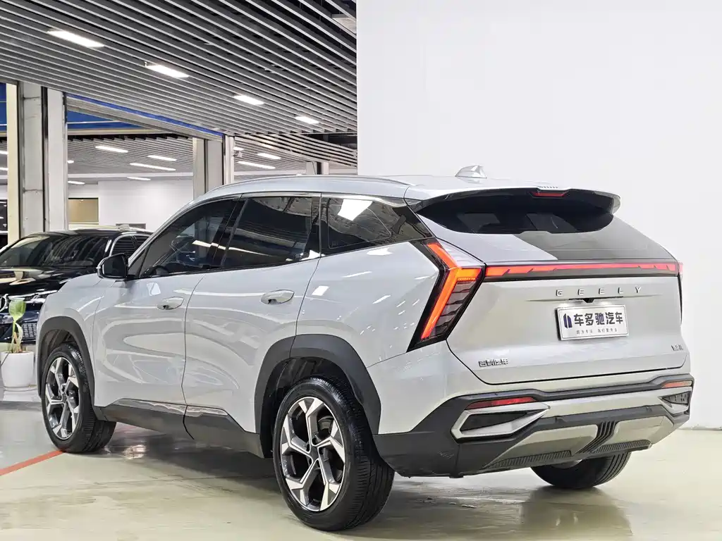 Geely Auto Geely Boyue L 2023 1.5TD DCT Premium Edition 2023 - thumbnail 9