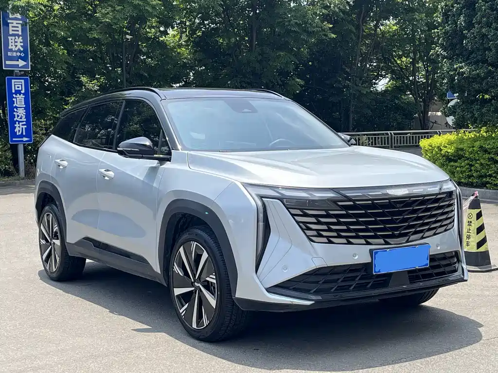 Geely Auto Geely Boyue L 2023 1.5TD DCT Prestige 2023 - thumbnail 4