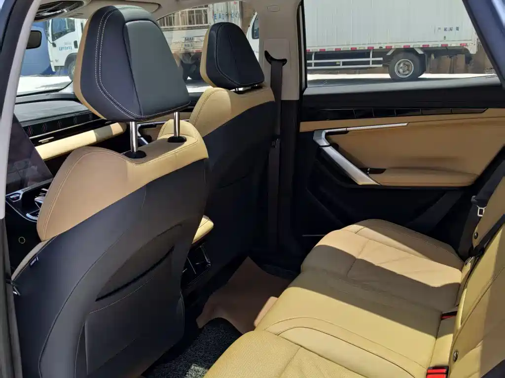 Geely Auto Boyue L 2023 1.5TD DCT Honor Edition 2023 - thumbnail 10