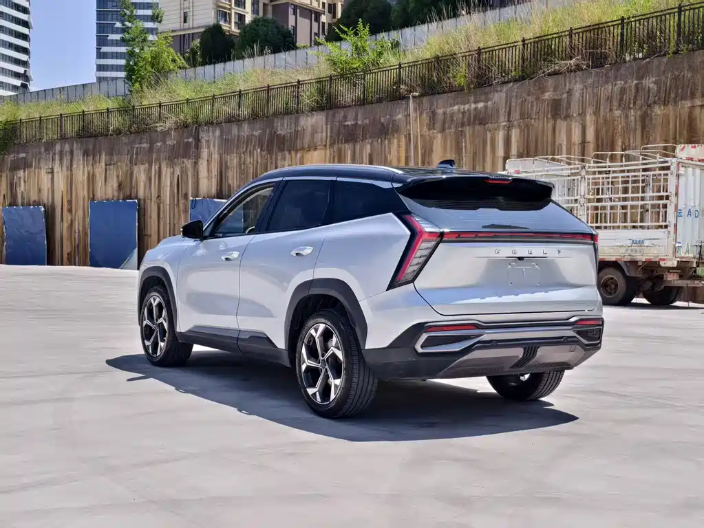 Geely Auto Boyue L 2023 1.5TD DCT Honor Edition 2023 - thumbnail 15