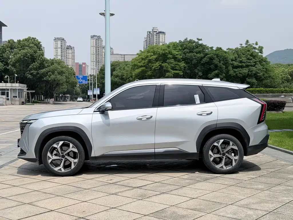 Geely Auto Geely Boyue L 2023 1.5TD DCT Premium 2022 - thumbnail 4