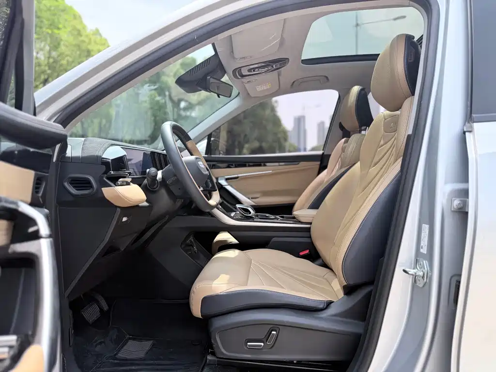 Geely Auto Geely Boyue L 2023 1.5TD DCT Premium 2022 - thumbnail 9