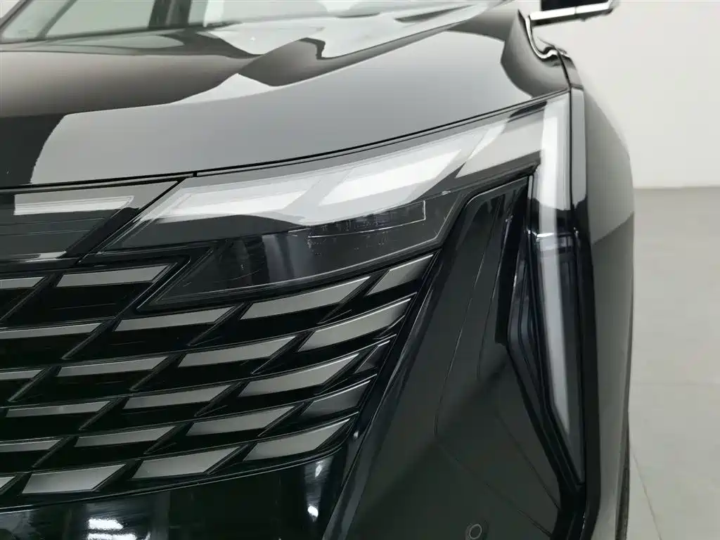Geely Auto Geely Boyue L 1.5TD DCT Premium 2023 - thumbnail 7