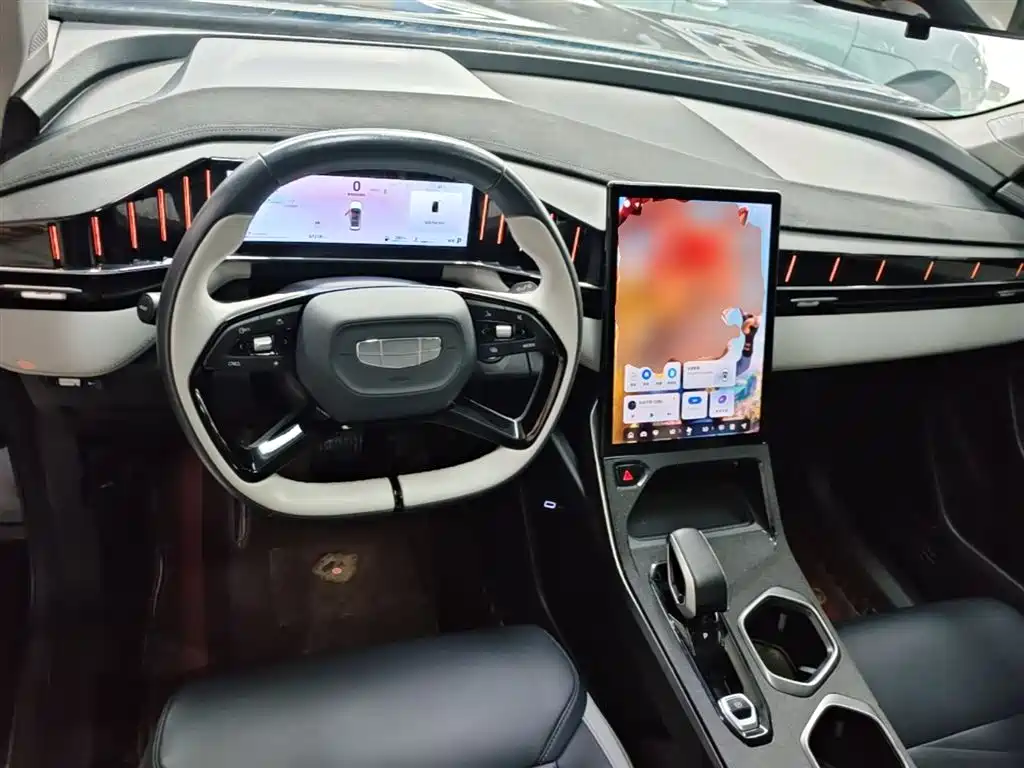 Geely Auto Geely Boyue L 2023 1.5TD DCT Luxury Trim 2023 - thumbnail 6
