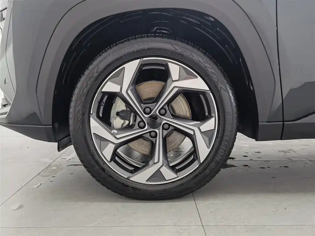 Geely Auto Geely Boyue L 1.5TD DCT Premium 2023 - thumbnail 17