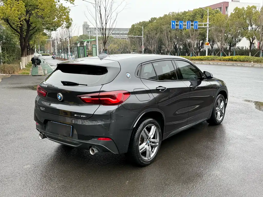BMW BMW X2 2022 sDrive25i M Sport Package 2023 - thumbnail 8