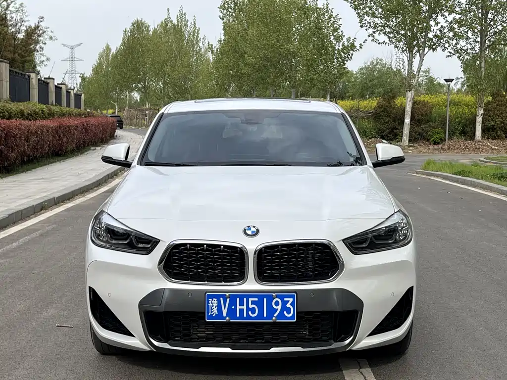 BMW BMW X2 sDrive25i M Off-Road Package 2023 - thumbnail 2