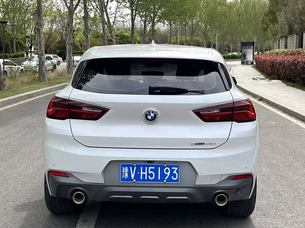 BMW BMW X2 sDrive25i M Off-Road Package 2023 - thumbnail 5