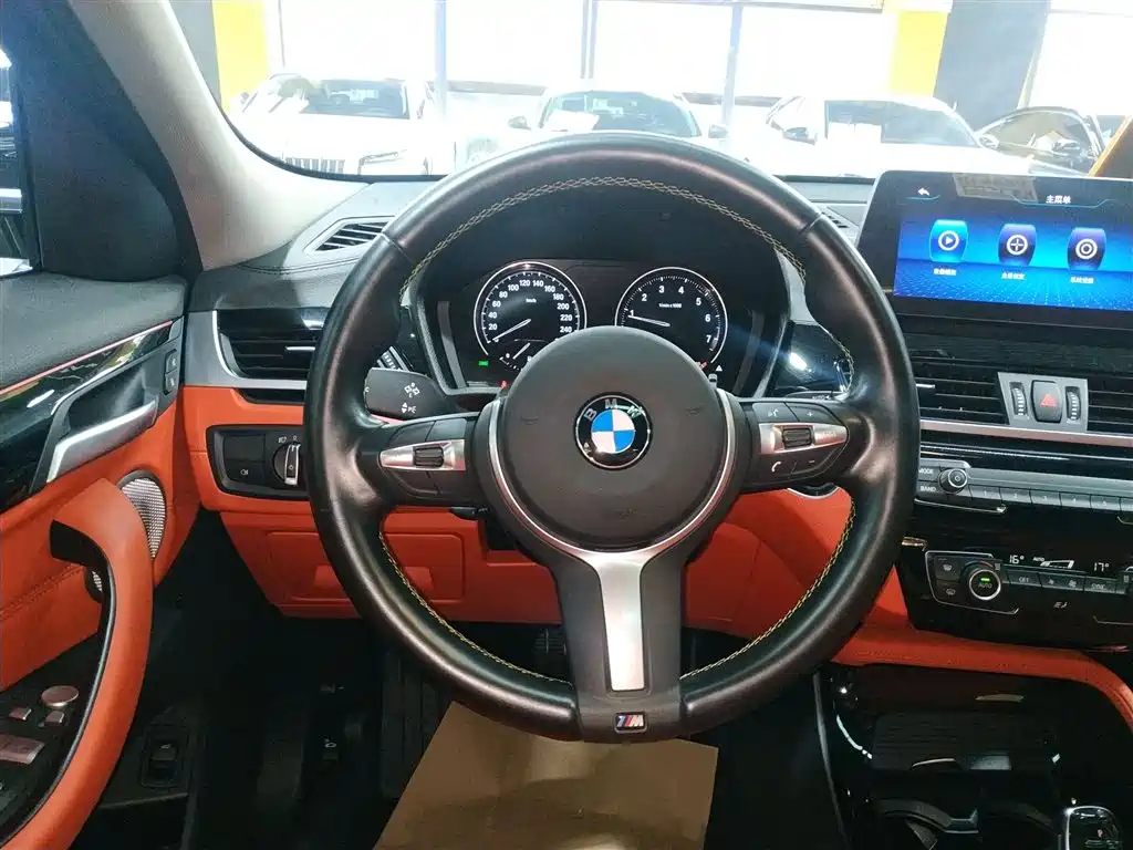 BMW BMW X2 2023 sDrive25i M Off-Road Package 2023 - thumbnail 11