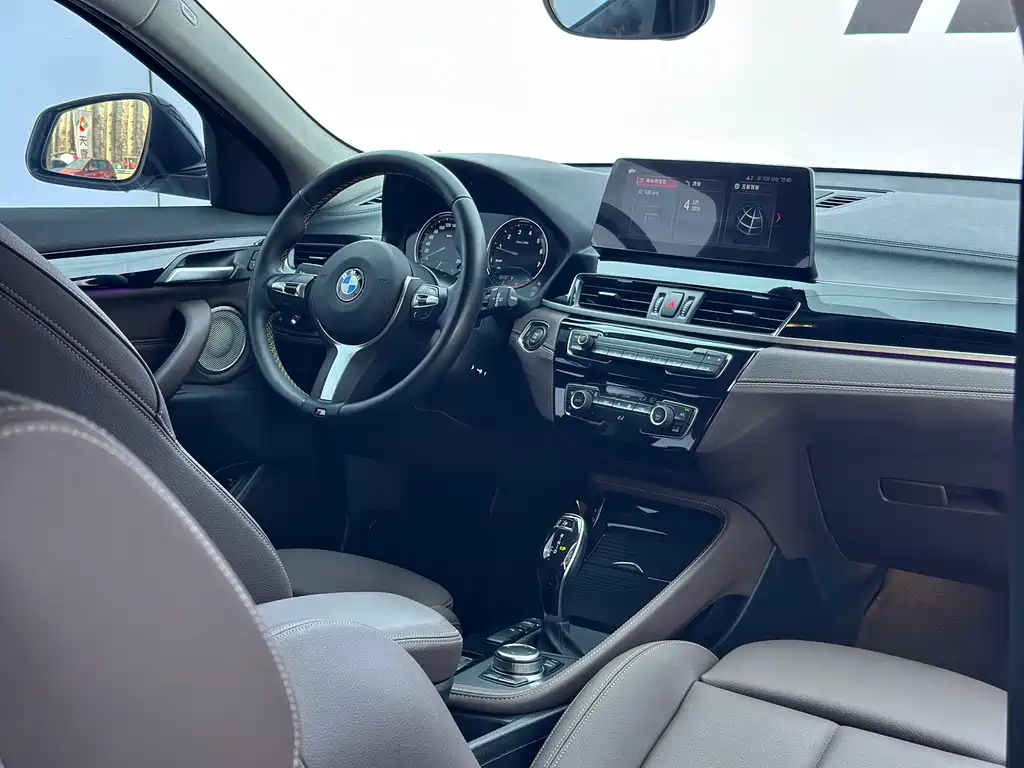BMW BMW X2 2023 sDrive25i M Off-Road Package 2023 - thumbnail 16