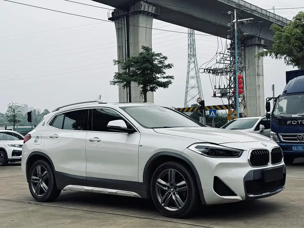 BMW BMW X2 2021 sDrive25i M Sport Package 2021 - thumbnail 3