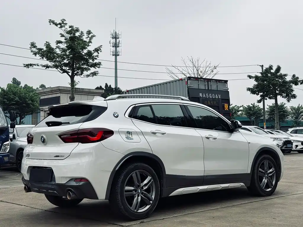 BMW BMW X2 2021 sDrive25i M Sport Package 2021 - thumbnail 4