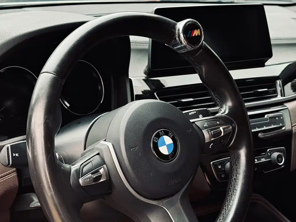 BMW BMW X2 2021 sDrive25i M Sport Package 2021 - thumbnail 21