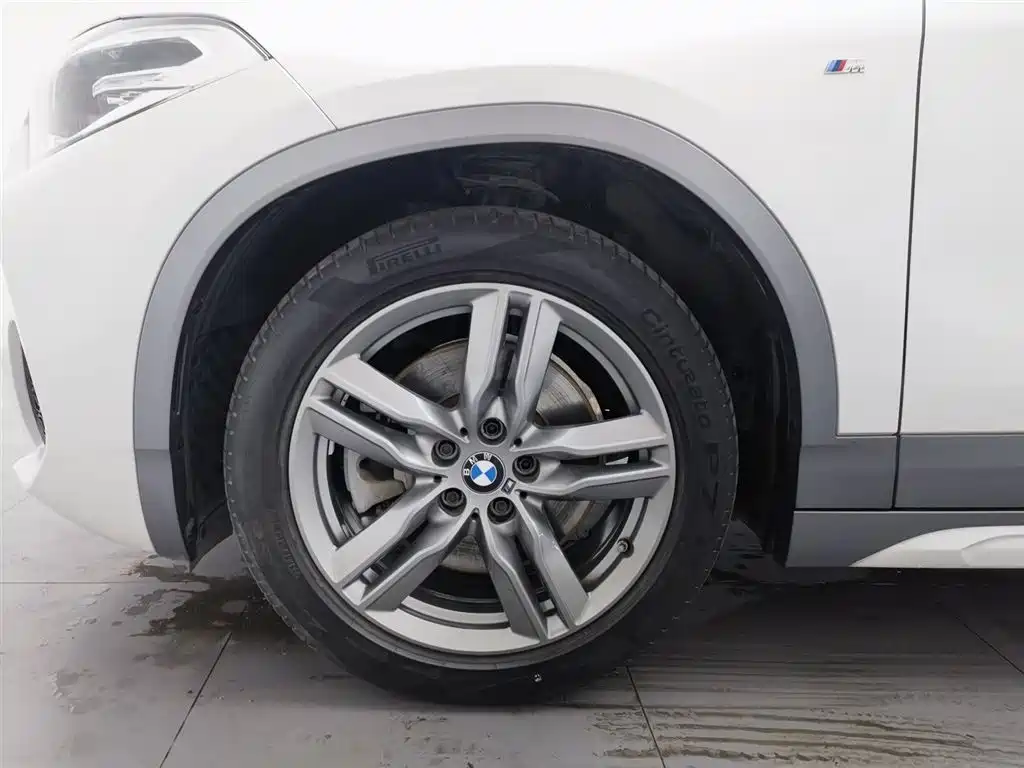 BMW BMW X2 2021 sDrive25i M Off-Road Package 2020 - thumbnail 17