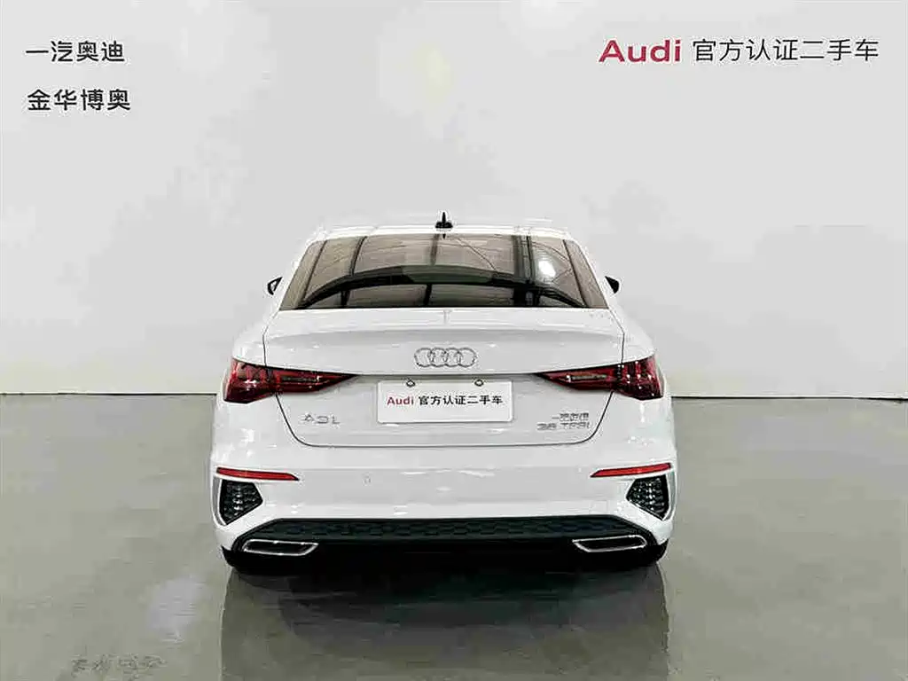 Audi Audi A3L Limousine 35 TFSI 2024 - thumbnail 5