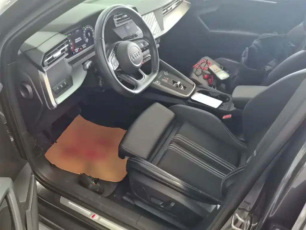 Audi Audi A3L Limousine 35 TFSI 2023 - thumbnail 15
