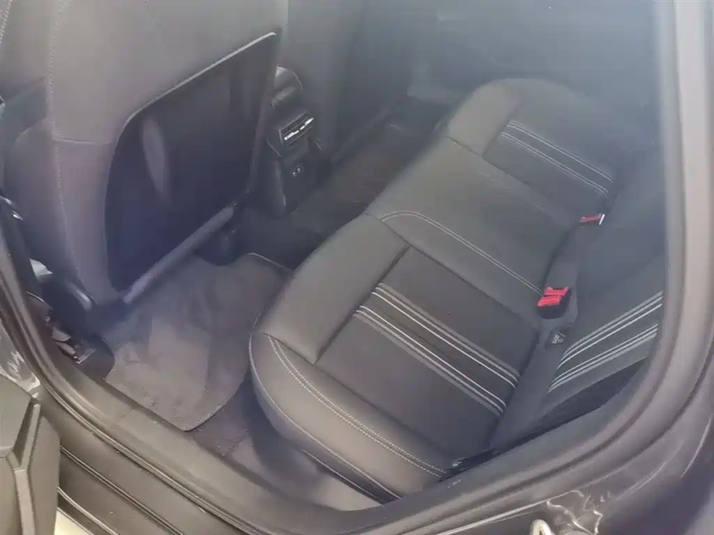Audi Audi A3L Limousine 35 TFSI 2023 - thumbnail 17