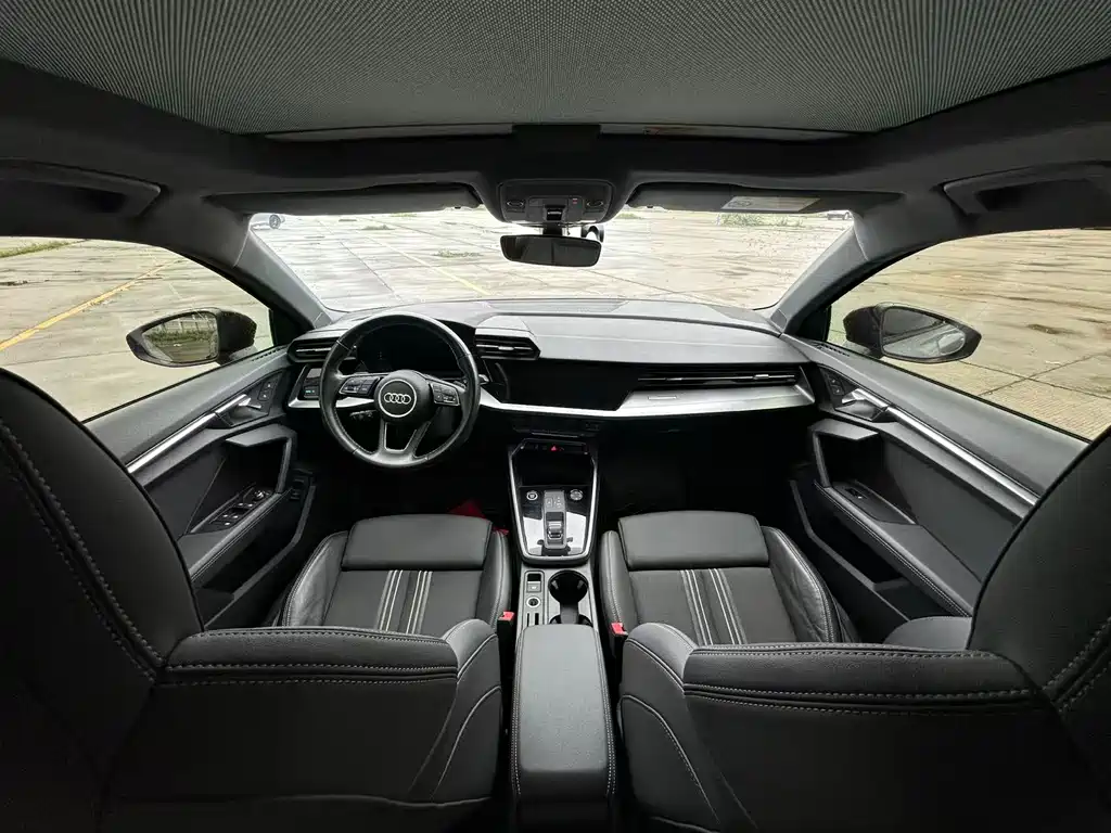 Audi Audi A3 Sportback 35 TFSI 2023 - thumbnail 13