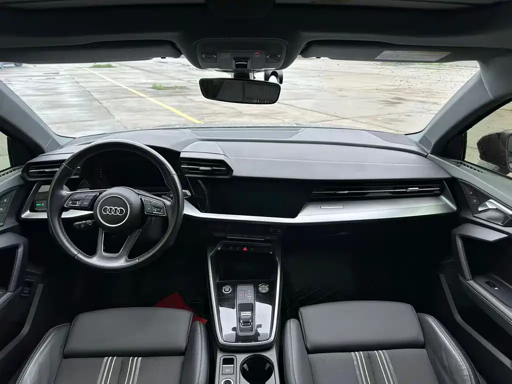 Audi Audi A3 Sportback 35 TFSI 2023 - thumbnail 14
