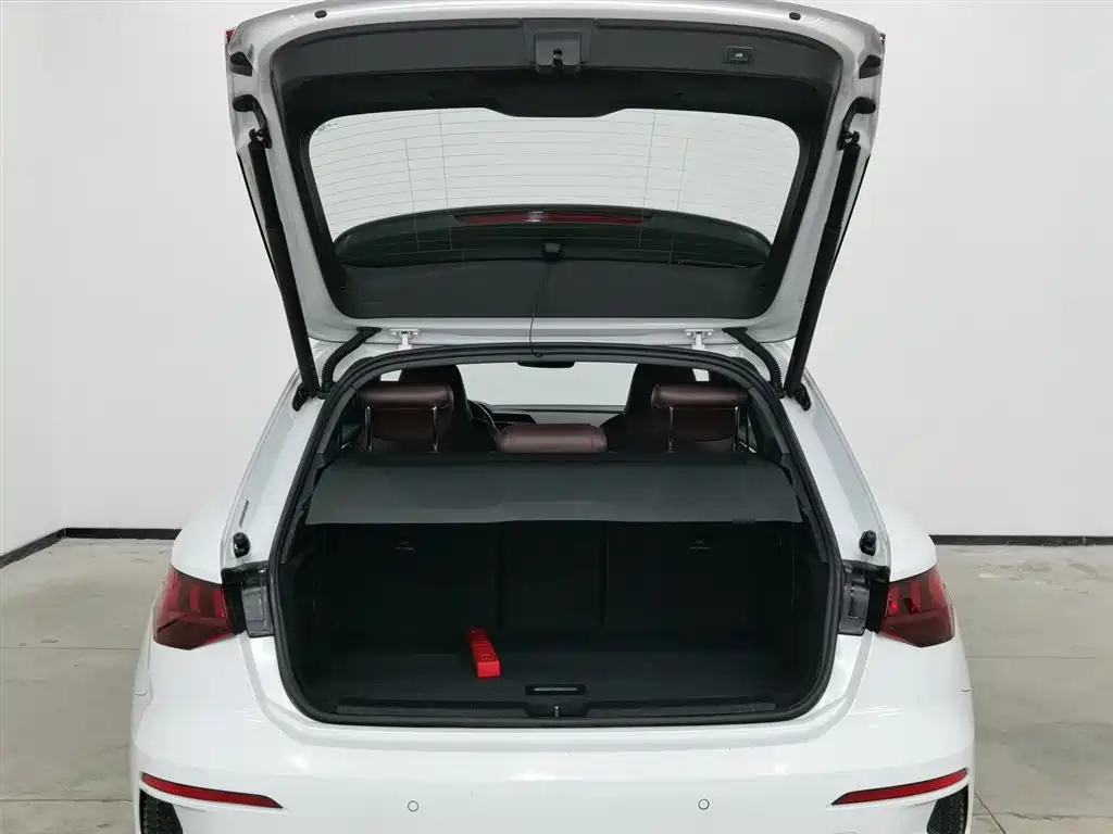 Audi Audi A3 Sportback 35 TFSI 2022 - thumbnail 16