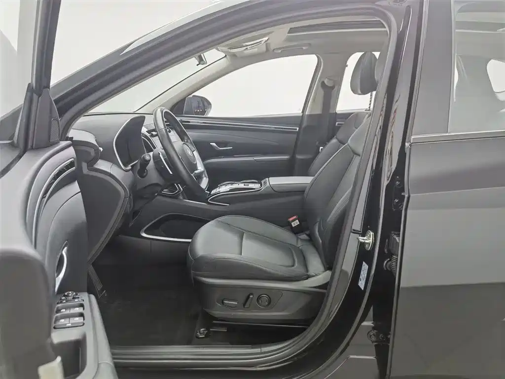 Hyundai Hyundai Tucson L 2023 1.5T Automatic FWD GLX Elite Edition 2023 - thumbnail 10
