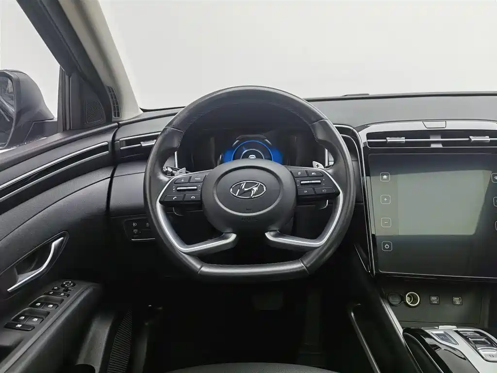 Hyundai Hyundai Tucson L 2023 1.5T Automatic FWD GLX Elite Edition 2023 - thumbnail 11