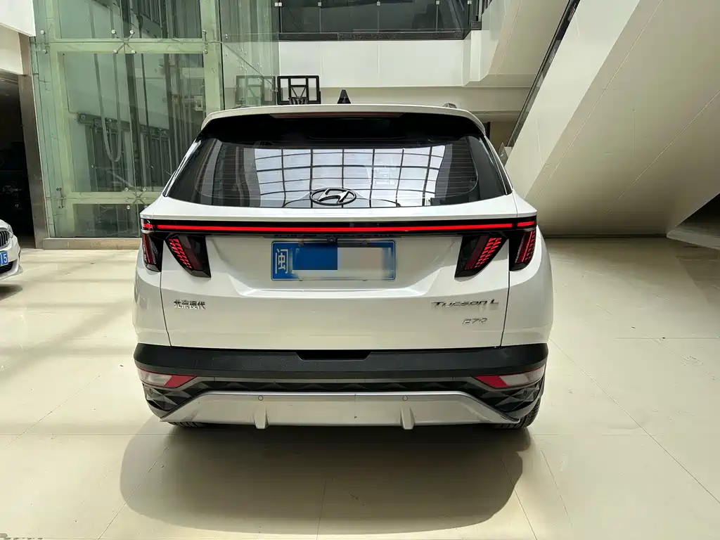 Hyundai Tucson L 2023 1.5T Auto 2WD DLX 2023 - thumbnail 5
