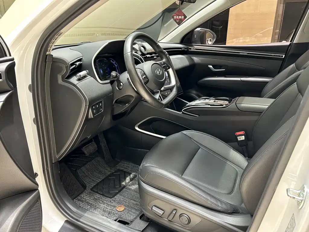 Hyundai Tucson L 2023 1.5T Auto 2WD DLX 2023 - thumbnail 9