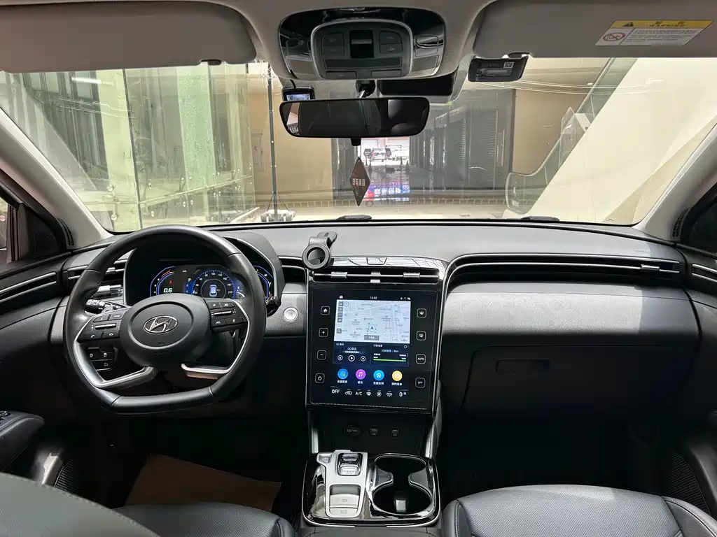Hyundai Tucson L 2023 1.5T Auto 2WD DLX 2023 - thumbnail 13