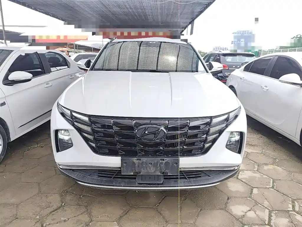 Hyundai Tucson L 1.5T Auto 2WD DLX 2023 - thumbnail 3