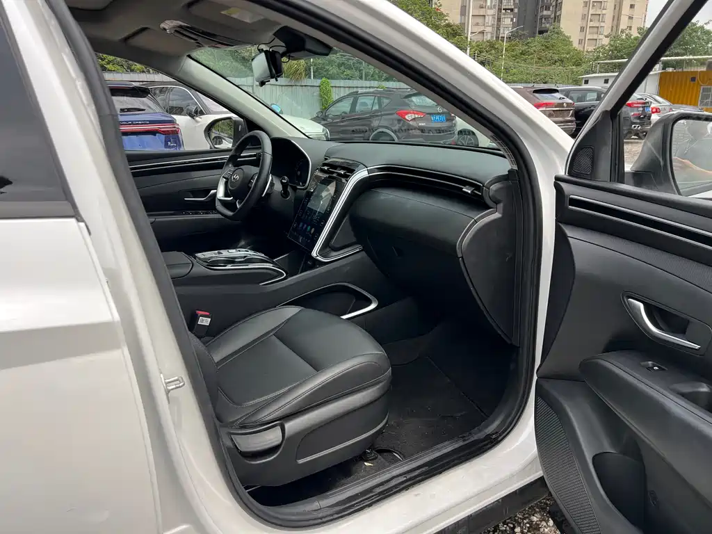 Hyundai Hyundai Tucson 2023 Tucson L 1.5T Automatic 2WD DLX Luxury Edition 2023 - thumbnail 8