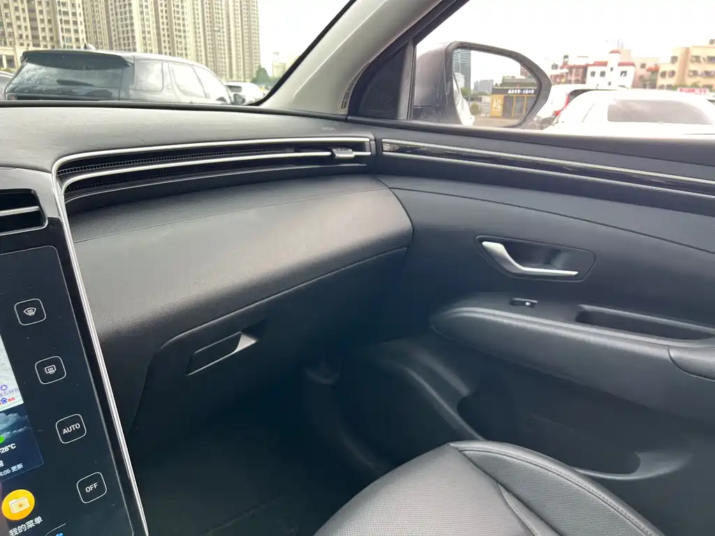 Hyundai Hyundai Tucson 2023 Tucson L 1.5T Automatic 2WD DLX Luxury Edition 2023 - thumbnail 14