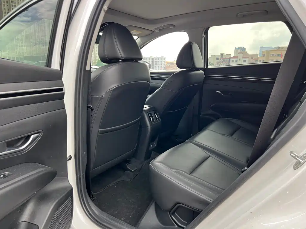 Hyundai Hyundai Tucson 2023 Tucson L 1.5T Automatic 2WD DLX Luxury Edition 2023 - thumbnail 15