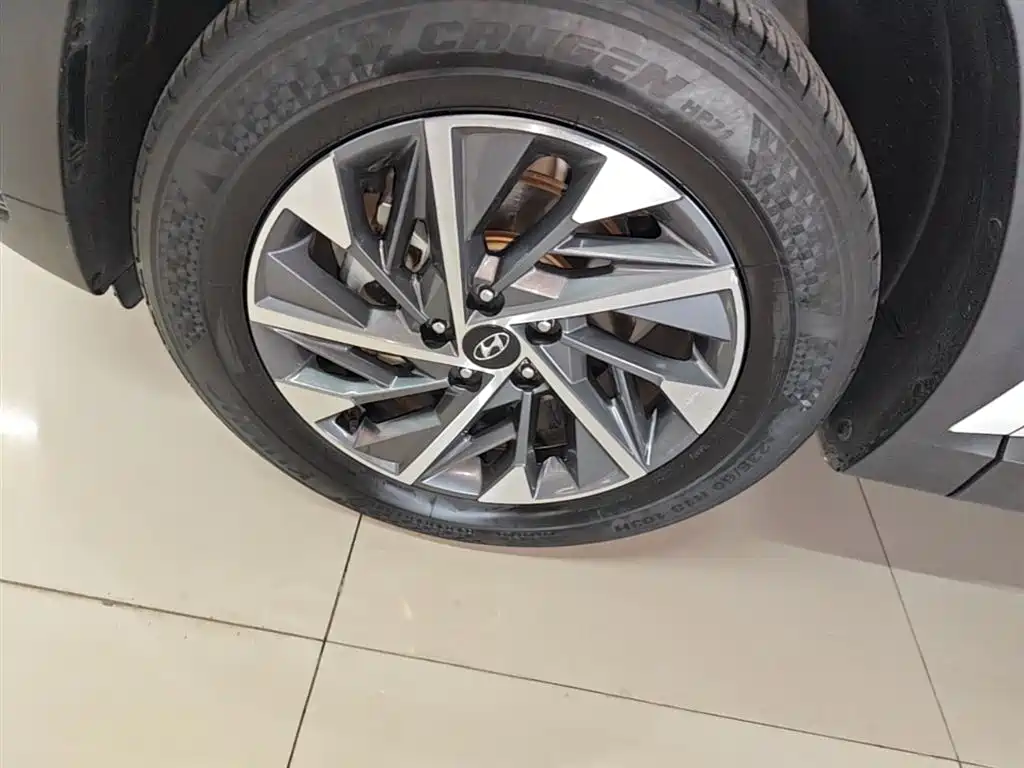 Hyundai Tucson L 1.5T Auto 2WD GLX Elite 2023 - thumbnail 23