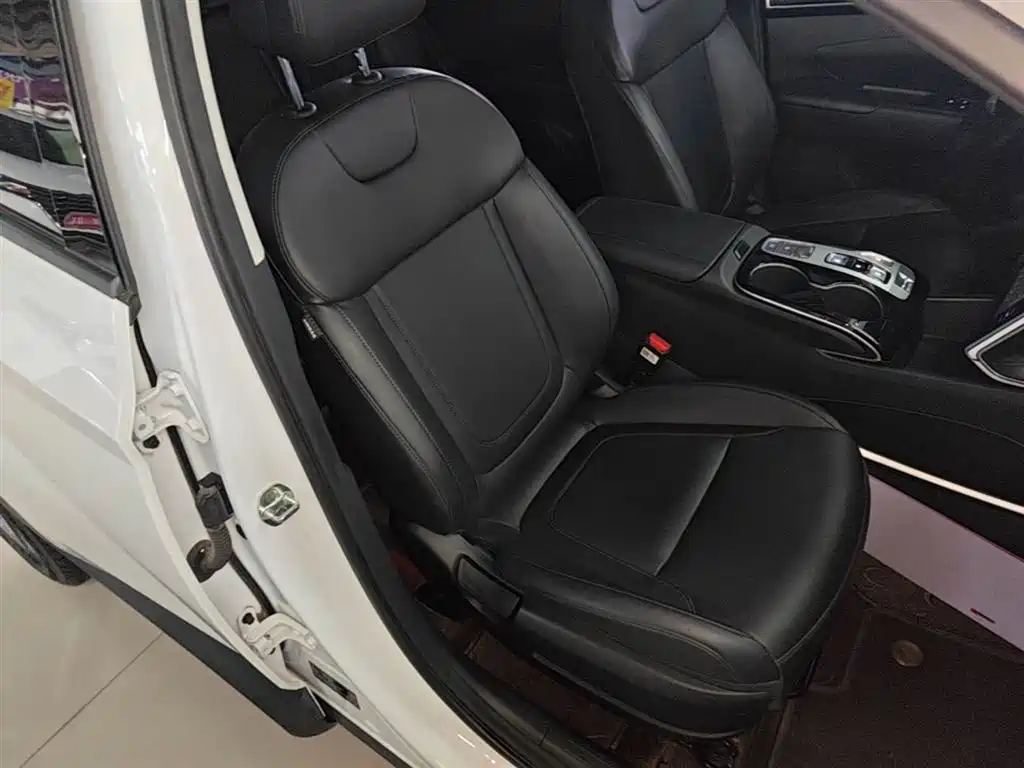 Hyundai Tucson L 1.5T Auto 2WD GLX Elite 2023 - thumbnail 25
