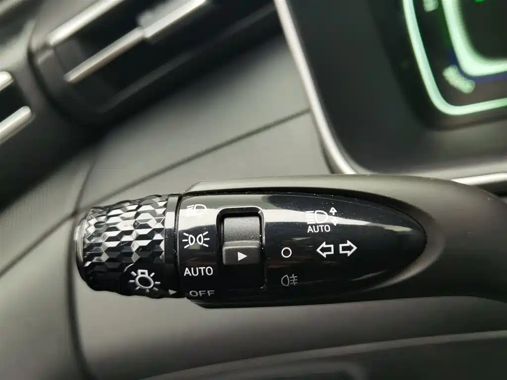Hyundai Hyundai Tucson L 2022 2.0L Hybrid Zhixiang Edition 2022 - thumbnail 21