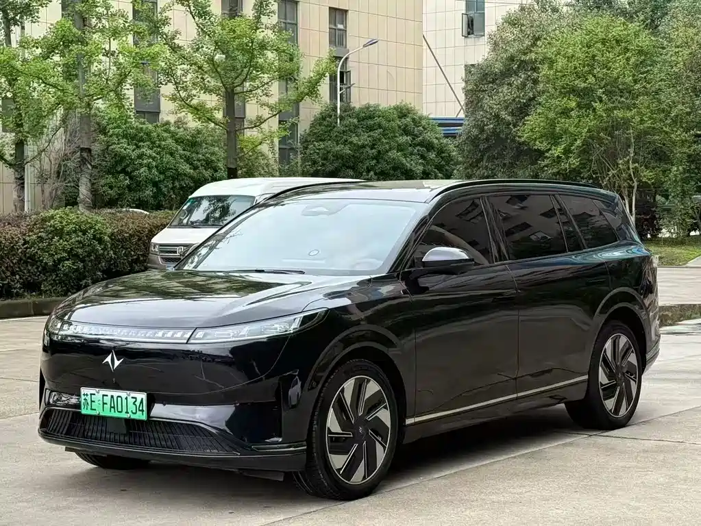Dongfeng eπ eπ008 210Max 2025 - thumbnail 3