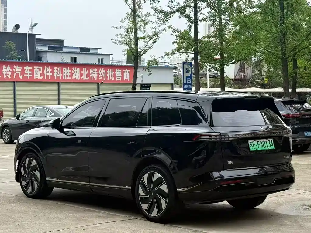 Dongfeng eπ eπ008 210Max 2025 - thumbnail 9