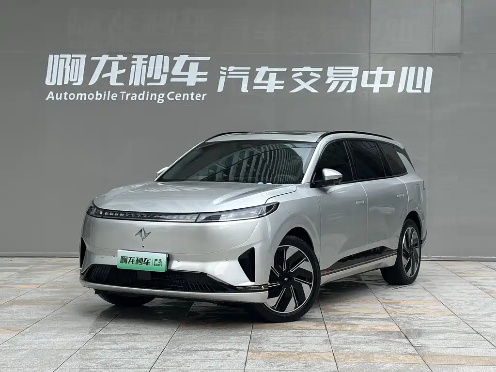Dongfeng Yipai eπ008 2025 210 Ultra Ruyi Edition 5-Seater 2025
