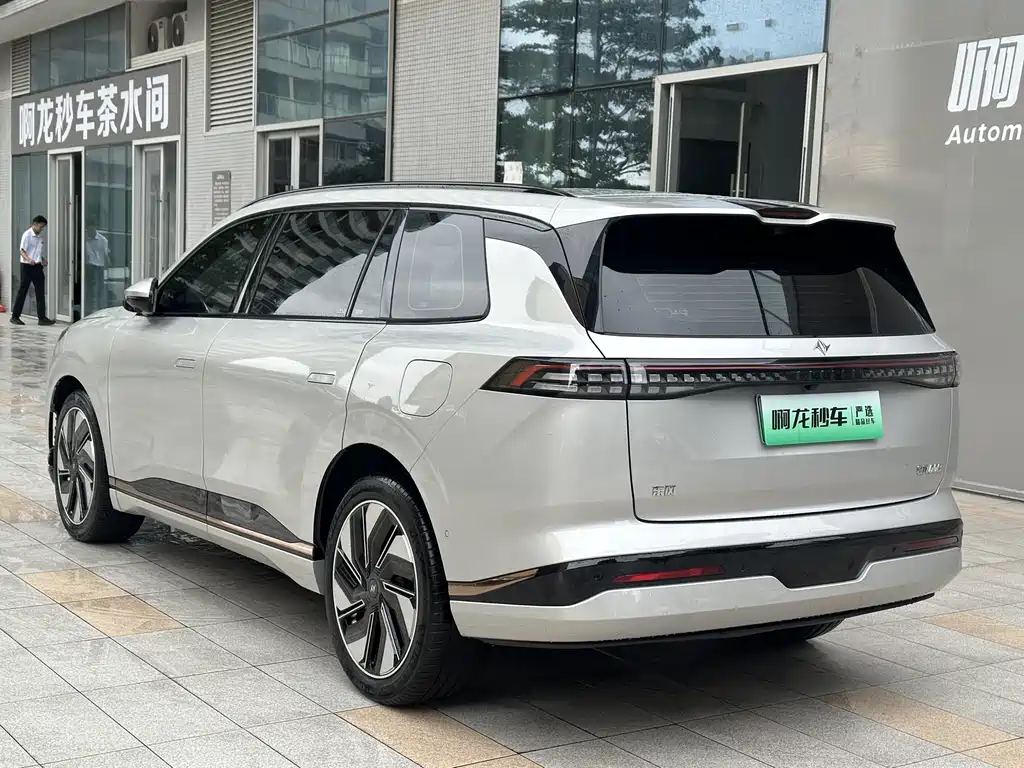 Dongfeng Yipai eπ008 2025 210 Ultra Ruyi Edition 5-Seater 2025 - thumbnail 13
