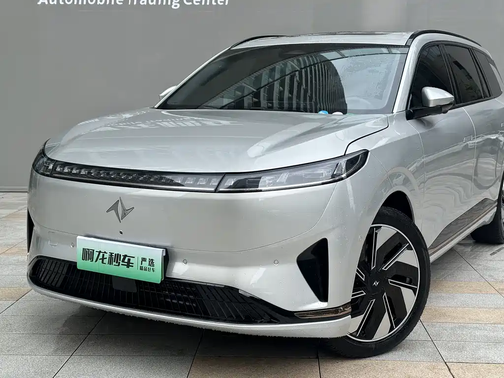 Dongfeng Yipai eπ008 2025 210 Ultra Ruyi Edition 5-Seater 2025 - thumbnail 15